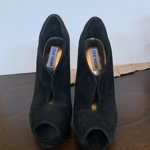 Steve Madden Stalyon Peep Toe Booties